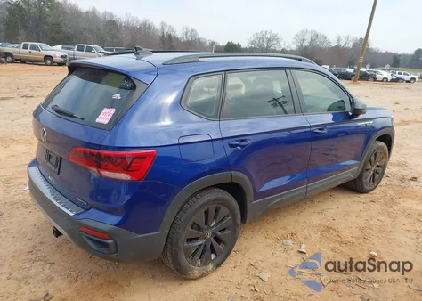 2022 Volkswagen Taos 1.5T S z USA, uszkodzony, nr VIN 3VVMX7B27NM024080